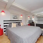 Apartment Design Rom